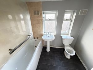 Photo 9- click for photo gallery